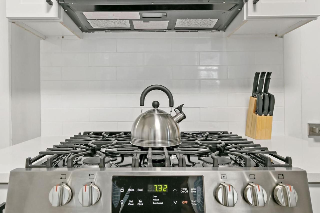 2Br Comfy And Stylish Apt In West Town - Erie 1R Chicago Esterno foto
