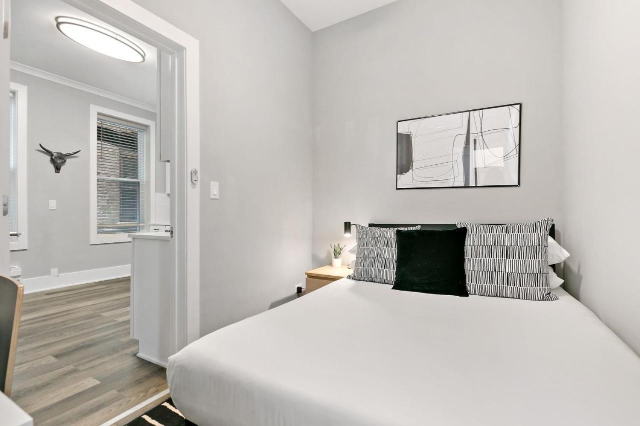 2Br Comfy And Stylish Apt In West Town - Erie 1R Chicago Esterno foto